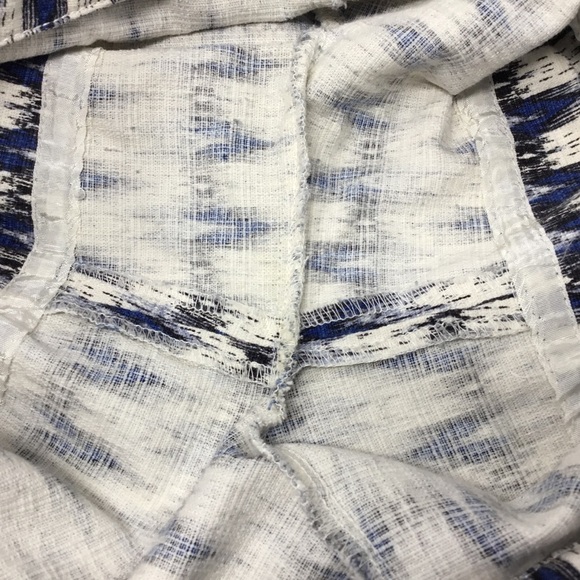 Anthro Cartonnier Larimar Ikart Pattern Shorts - Picture 7 of 11